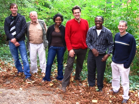 Collaboration between Université Libre de Bruxelles Missouri Botanical Garden, Université de Yaoundé I et L'Institut de recherche pour le développement: Réginald Dessi, Vincent Droissart, Tariq Stévart, Murielle Simo, Bonaventure Sonké et Daniel Geerinc